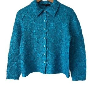Pleats Collection Elegant Blue Floral Button Down Shirt